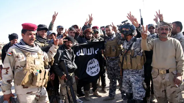 تفيد تقارير بأن القوات الحكومية العراقية استعادت السيطرة على مدينة الفرات بمحافظة الأنبار من تنظيم "الدولة الإسلامية". 