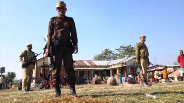 असम राहत शिविर, पुलिस गश्त