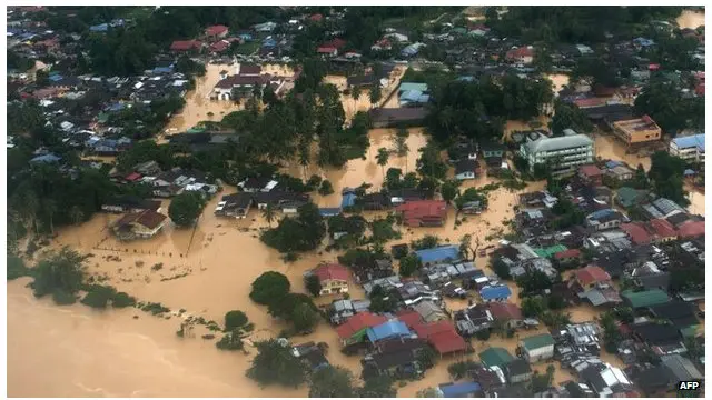 ختیځ هېوادونه د مونسون په موسم کې ډېر ځله سیلاوونو ځپلي خو دا ځل تېز باران او توپان حالت نور هم خراب کړی دی. 