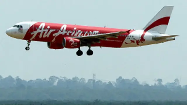 विमान में 162 लोग सवार हैं