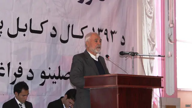 پوهاند غوث حکیمي چې د کابل د پولیتخنیک استاد دی په لوړو زده کړو کې د فساد شتون بې ساری بولي.