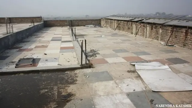 आरके फ़ॉर्म हाउस की छत.