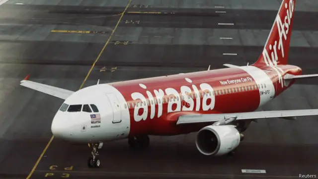Avião da AirAsia (foto: Reuters)