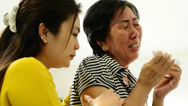 Родственники пассажиров лайнера