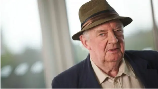 تمتد مسيرة رَيال المهنية لخمسة عقود قدم خلالها العديد من الاعمال السينمائية والتلفزيونية والمسرحية. 