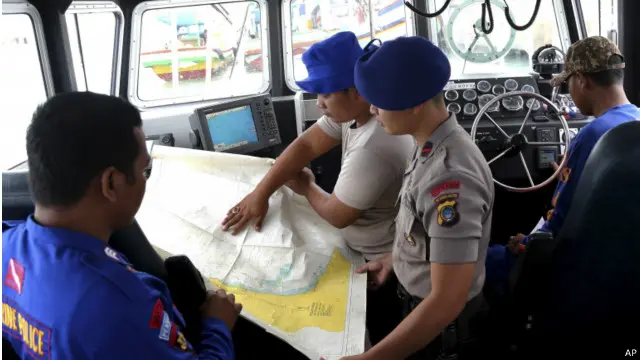 Пошуки літака "ЕйрАзія"