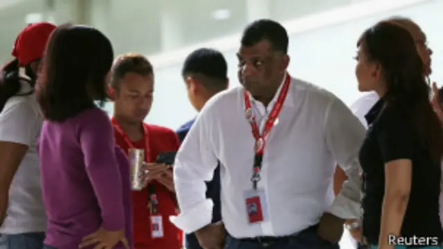 Fernandes en Surabaya