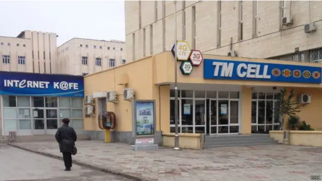 Cybercafé em Asajabad