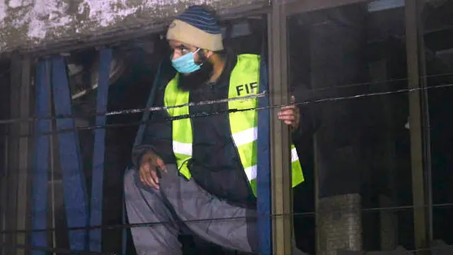 گلیاں تنگ ہونے کی وجہ سے امدادی کارروائیاں سست رہیں اور زیادہ تر ہلاکتیں دم گھٹنے کے باعث ہوئیں۔