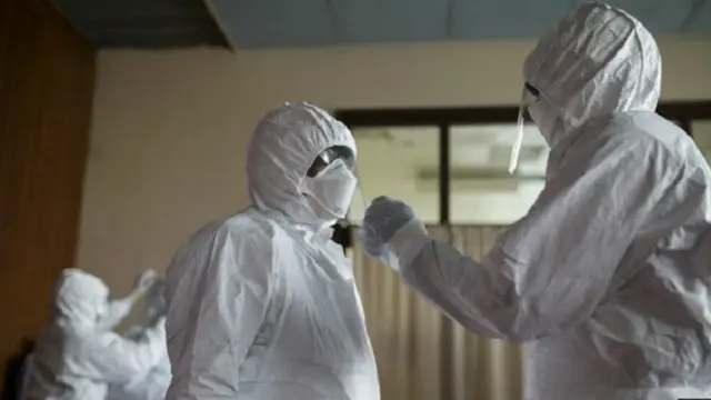 مغربی افریقہ کے ممالک میں ایبولا وائرس سے آٹھ ہزار افراد ہلاک ہو چکے ہیں