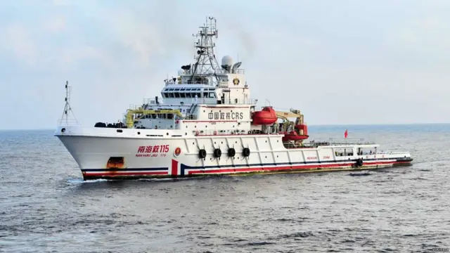 南海救115在南海（新华社图片3/2014）