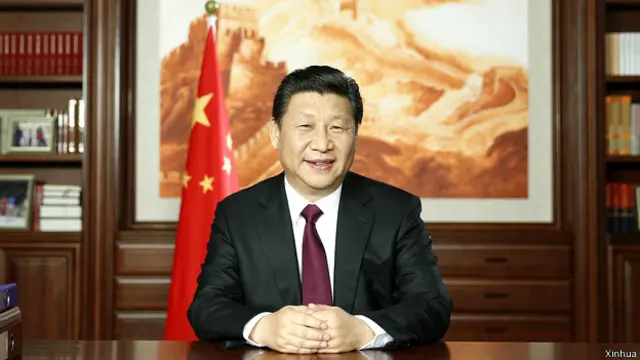 这是习近平上台以来发表的第二个新年贺词，与以往不同的是，里面充满网络新词，意在贴近民众心理。