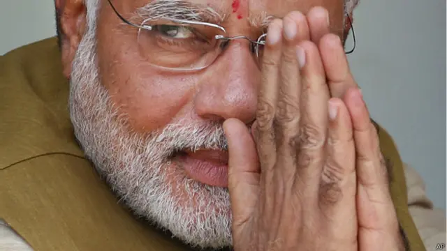 नरेंद्र मोदी