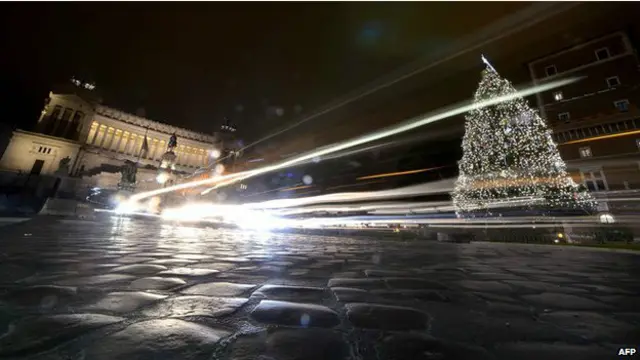 سٹی کونسل کے خیال میں تارکول سے بنی ہوئی سڑکیں گاڑیوں اور پیدل چلنے والوں کے لیے زیادہ محفوظ ہو سکتی ہیں