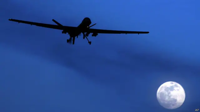 د روان ۲۰۱۵ کال له ‌پیل راهیسې پر قبایلي سیمو د امریکا بې پیلوټه الوتکو درې ځلې بریدونه کړي.‌
