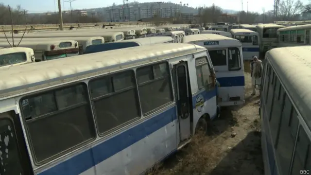 اغلب این اتوبوس ها به دلیل عوارض فنی کوچک از کار افتاده‌اند