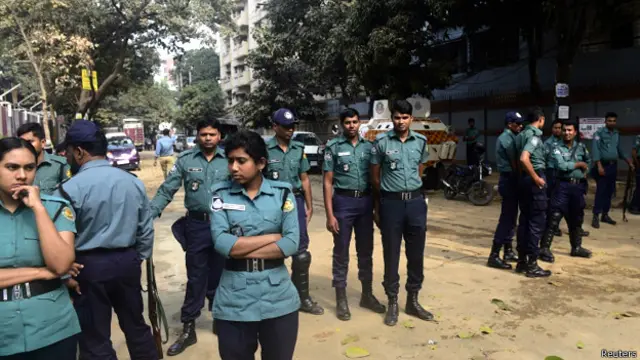 دھاکہ میں سکیورٹی کے سخت انتظامات کیے گئے ہیں