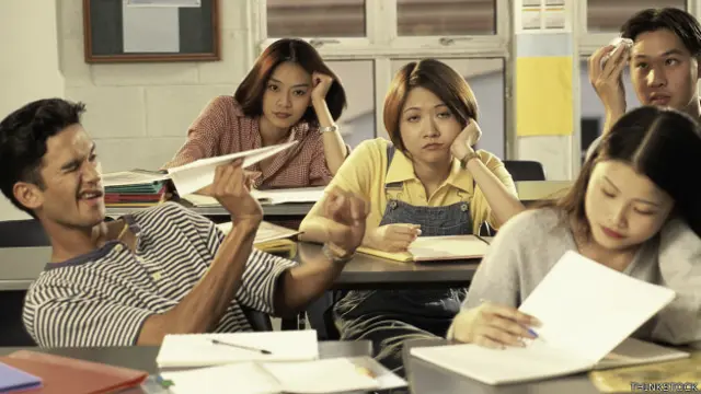 Estudiantes aburridos