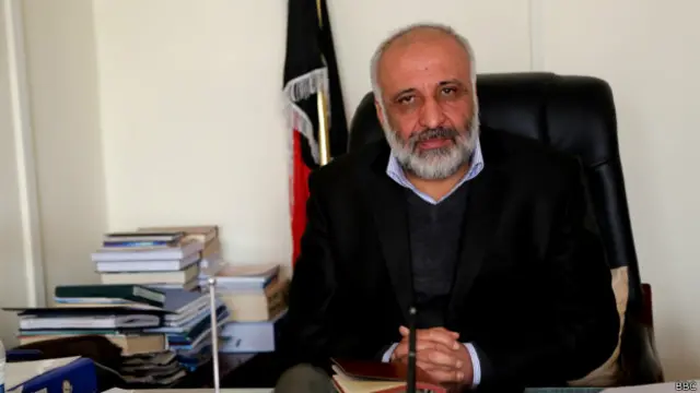 د ولسي جرګې د ۲۱۳ حاضرو غړو له ډلې ۸۴ وکيلانو ښاغلي ستانکزي ته د باور او ۱۰۴ د رد رايه ورکړه. اووه رايې سپينې وې او ۱۸ باطلې