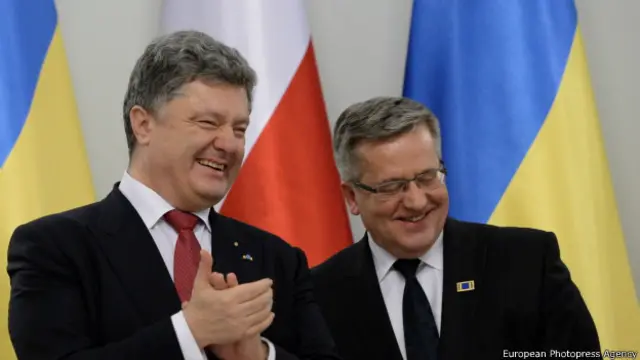Президент Украины Порошенко и лидер Польши Бронислав Коморовский. Варшава. Декабрь 2014 г.