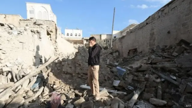 يدفع مبعوث الأمم المتحدة إلى سوريا باتجاه التوصل إلى اتفاقات محلية لوقف إطلاق النار