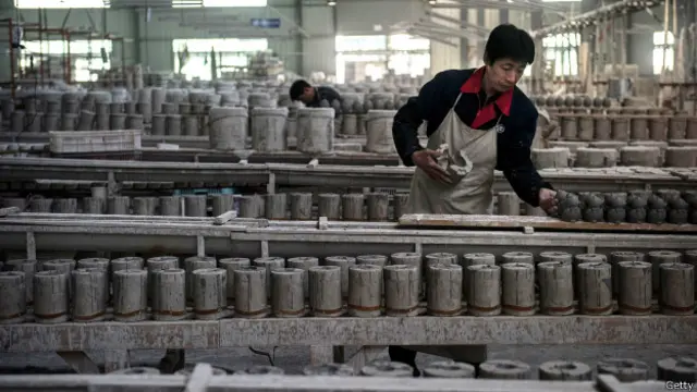 چین میں مجموعی ترقی کی شرح سات اعشاریہ دو فیصد کے اندازوں سے اعشاریہ ایک فیصد بہتر رہی ہے۔