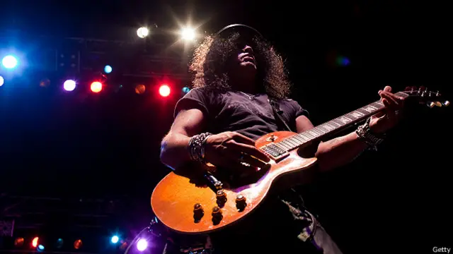 Слэш на сцене