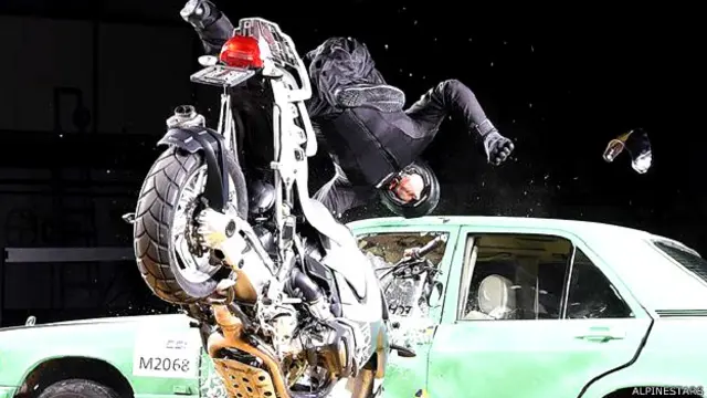 बाइक एयरबैग