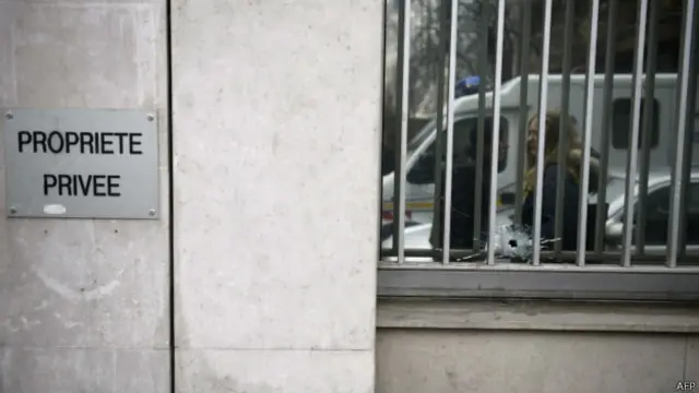 Стрельба в Париже