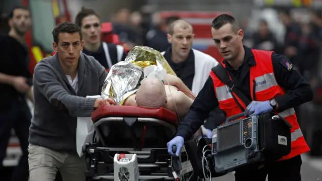 Charlie Hebdo diserang