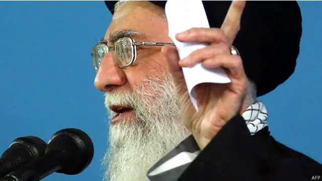 آية الله علي خامنئي