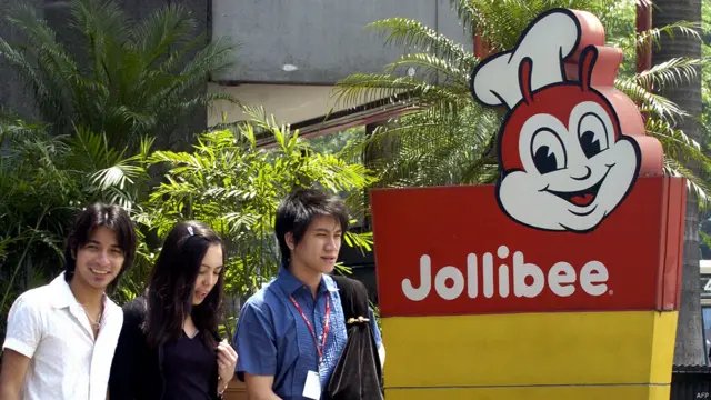 馬尼拉一家快樂蜂分店外的品牌標誌（資料圖片）