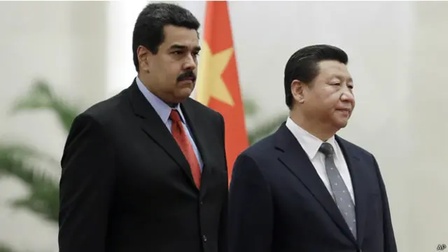 الرئيس شي جينبينغ والرئيس الفنزويلي نيكولاس مادورو