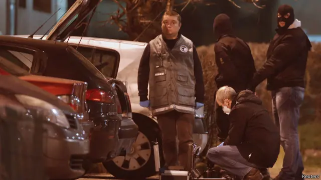 پولیسو په رایمز کې د لټون پرمهال یو مشکوک کس نیولی