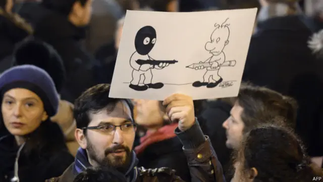 بہت سی حکومتیں پریس پر آج بھی قد غن لگاتی رہتی ہیں