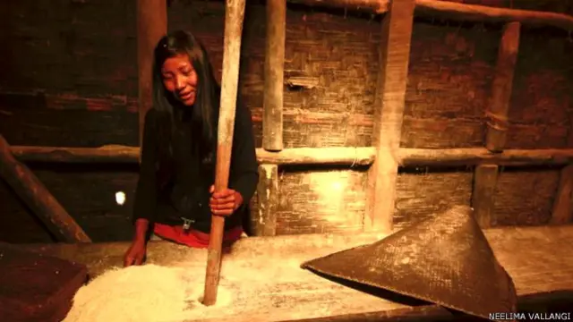 कोंयाक आदिवासी