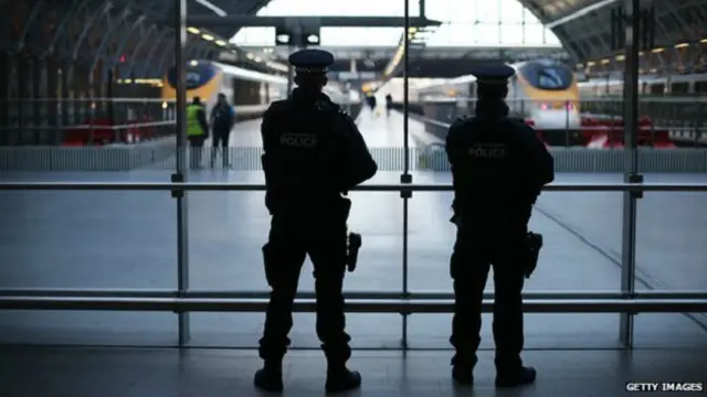 Peningkatan keamanan dilakukan di perbatasan Inggris dan Prancis 