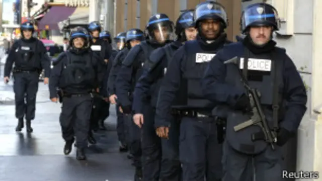 पेरिस पुलिस