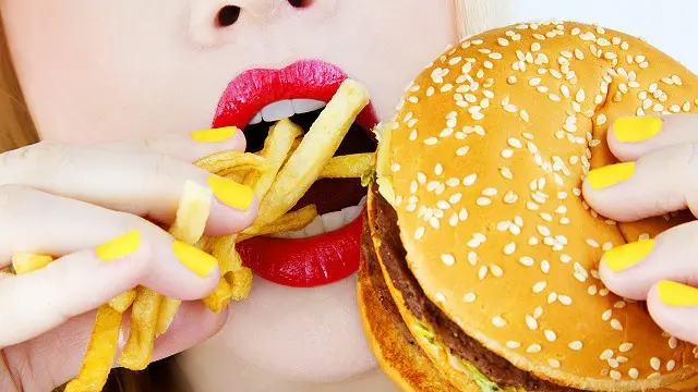 Американи семиртирган бургерлар энди бутун дунёга тарқалмоқда...