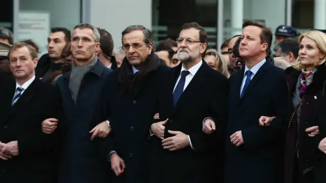 ونٹی مارچ میں برطانوی وزیر اعظم ڈیوڈ کیمرن، آنگیلا میرکل ، ترکی کے وزیراعظم احمد دواؤ اوغلو، سپین کے صدر ماریانو راخوائے اور روسی وزیر خارجہ سرگئی لاوروف بھی شریک ہوئے۔