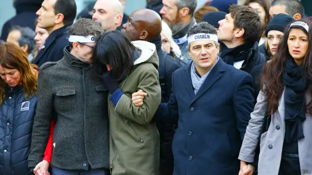 पीड़ितों के परिजन