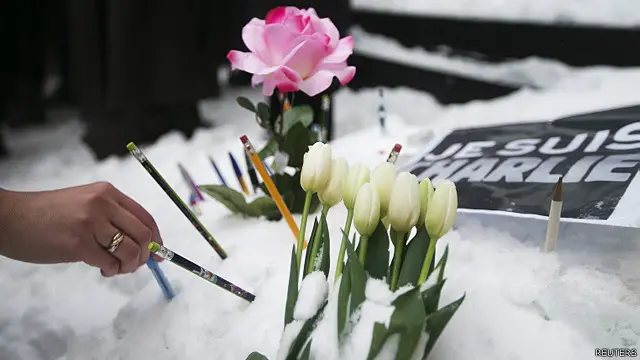 چارلی ایبڈو کے صحافیوں سے اظہار عقیدت کے لیے پنسل کے استعمال نے ایک پرانی کہاوت کی ترجمانی کی ہے