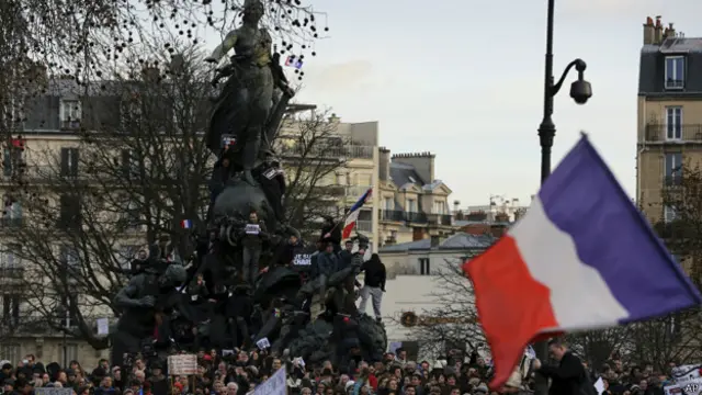 El sábado llegó a ser tendencia la etiqueta "Yo soy Kouachi".
