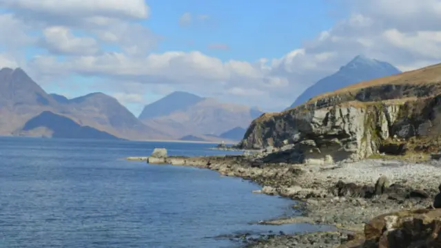 Sebagian besar Pulau Skye diyakini berada di bawah laut pada masa Jurassic.