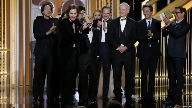 Уэс Андерсон со своей командой на вручении премии 