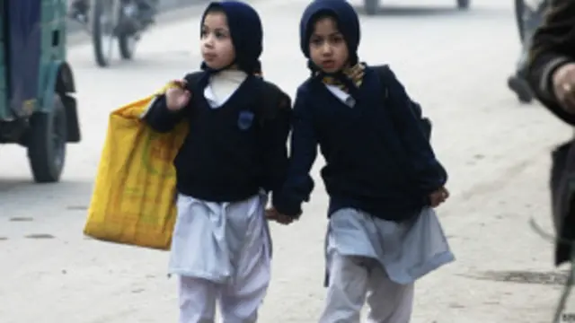 पेशावर के आर्मी पब्लिक स्कूल पर 16 दिसंबर को हुए आतंकी हमले में 140 से अधिक लोगों की मौत हो गई थी