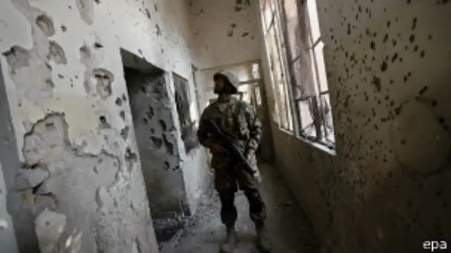 ကျောင်းသား ၁၃၃ ယောက် သေဆုံးခဲ့ရ