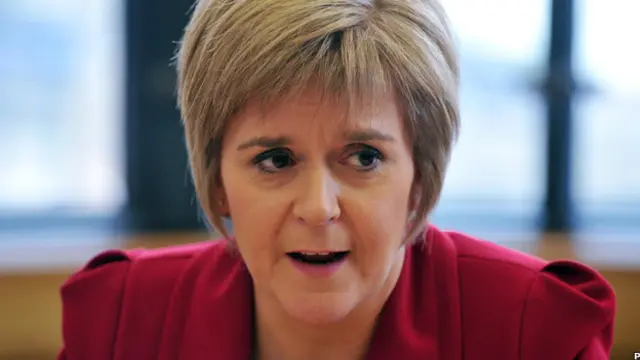 SNP领袖尼古拉·斯特金（Nicola Sturgeon）周一早些时候说，若SNP在下一届政府中起到作用，她的党会努力“给全英国带来积极的改变”，同时服务于英国和苏格兰的利益。