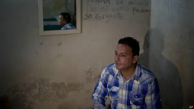 Wilberto Parada habló con la prensa un día después de su liberación.