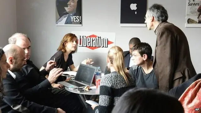 Омон қолган ходимлар "Liberation" газетаси идорасидан ишлашмоқда